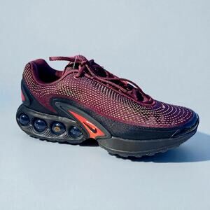 Nike Air Max DN Men’s Running Shoes Dark Red Black Size 12 DV3337-600 NEW